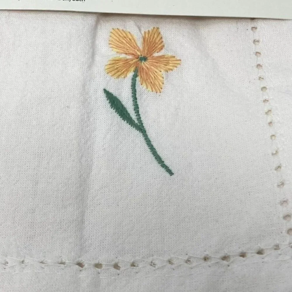 Target 2pk Flower Cloth Napkins - Threshold™ 18 